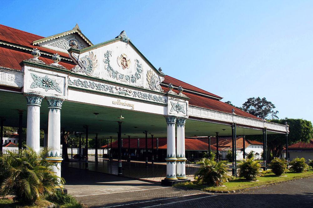 Hotel Fortunagrande Malioboro Yogyakarta Luaran gambar